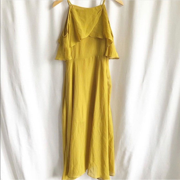 The one mustard flowy maxi dress - Picture 3 of 3